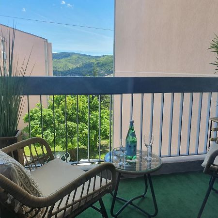 L'Exotique ! Διαμέρισμα Gréoux-les-Bains Εξωτερικό φωτογραφία